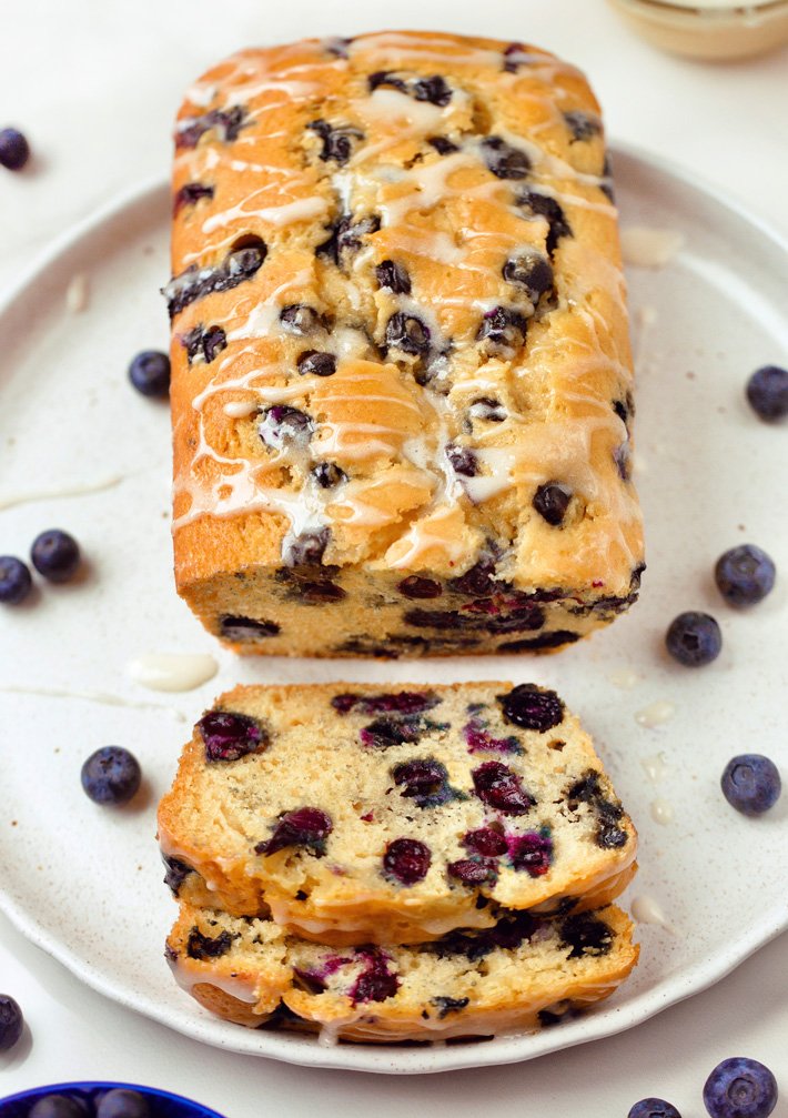 Bolo de pão de mirtilo Bolo de pão de mirtilo