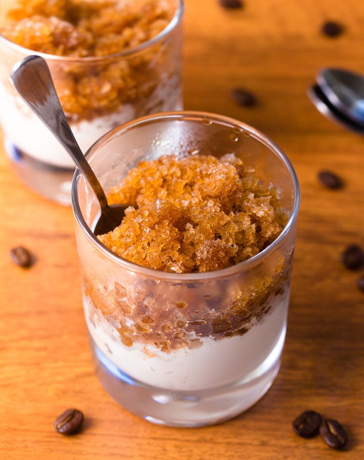 Granita siciliana (café granita com creme)
