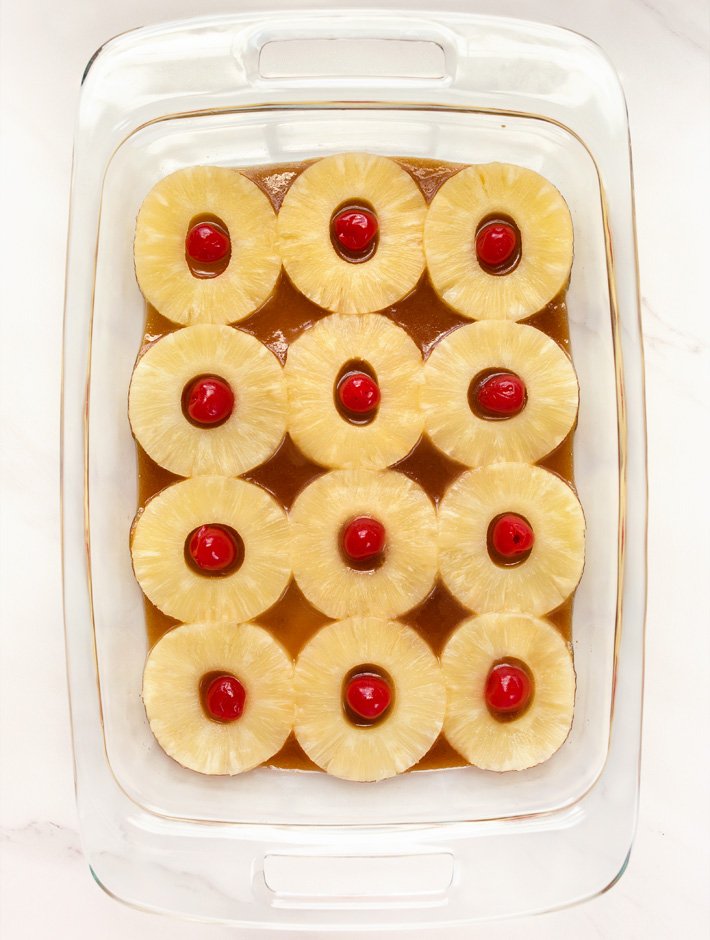 Abacaxi de cabeça para baixo bolo passo a passo