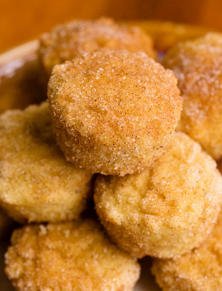 Muffins de Donut com Canela e Açúcar