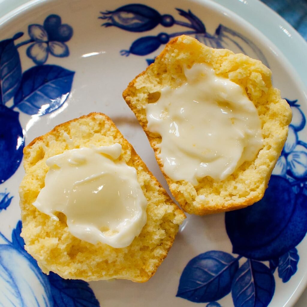 Muffins de pão de milho veganos – A MELHOR receita fácil!