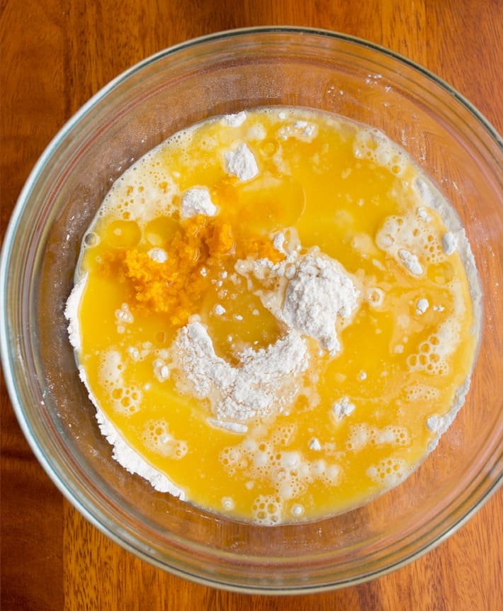Massa de pão caseiro com suco de laranja