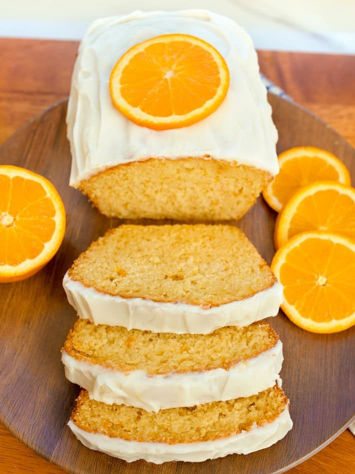 Pão De Laranja Com Cobertura De Cream Cheese